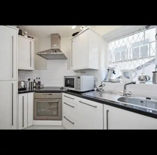 Cosy Central London Flat Trafalgar Square